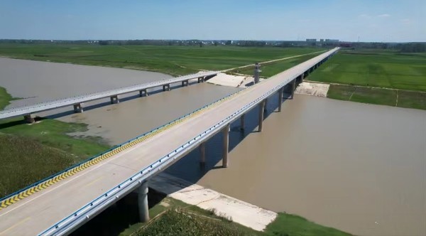 庆云公路分中心：厚实展开日常维护作业 保证公路桥梁安全疏通